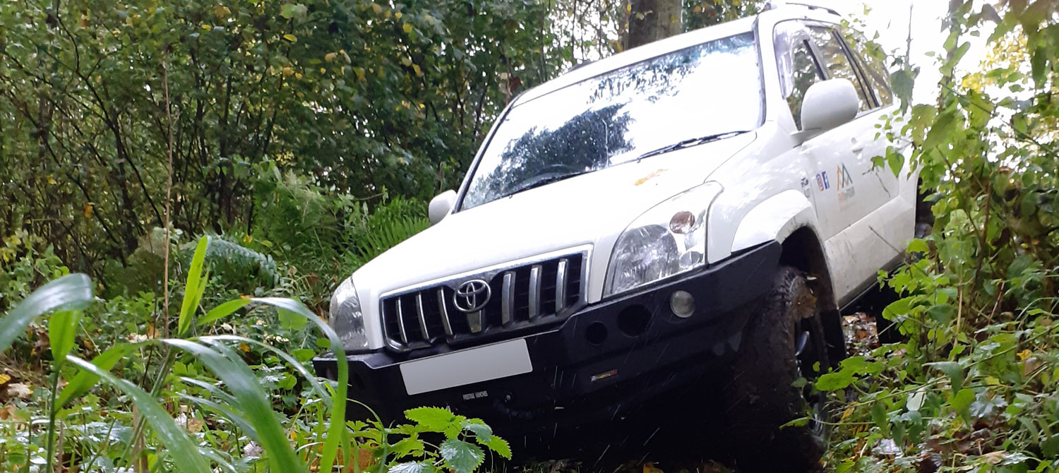 Learn to drive off road at our custom built course in East Lothian within easy access of Edinburgh and Glasgow Off Road Driving Experience Scotland